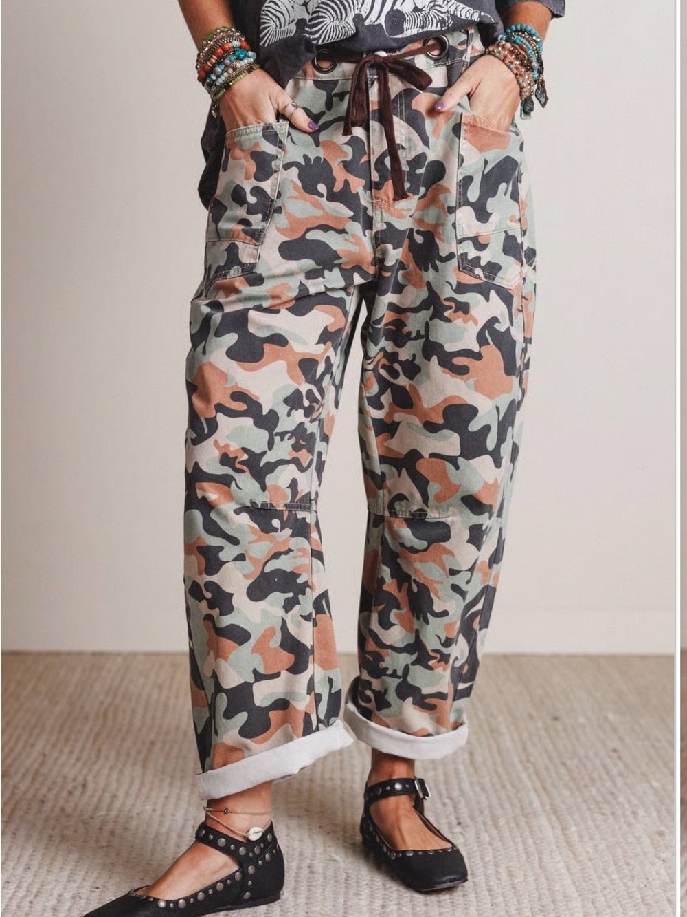 Three Bird Nest Golden Thistle Wide-Leg Camo Pants NWT Size Small - Picture 5 of 6